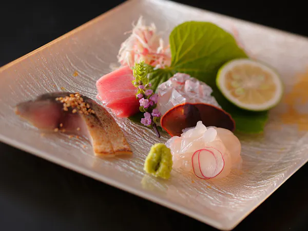 【特撰懐石】美食の都・京都と御食国の海の恵みを愉しむ二食付きステイ