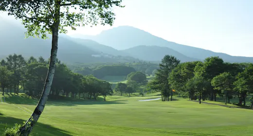 【Golf & Menginap】1 kali bermain di Akakura Golf Course + makan siang|Perjalanan relaks dengan Mata air panas & sauna<Termasuk makan malam dan sarapan>