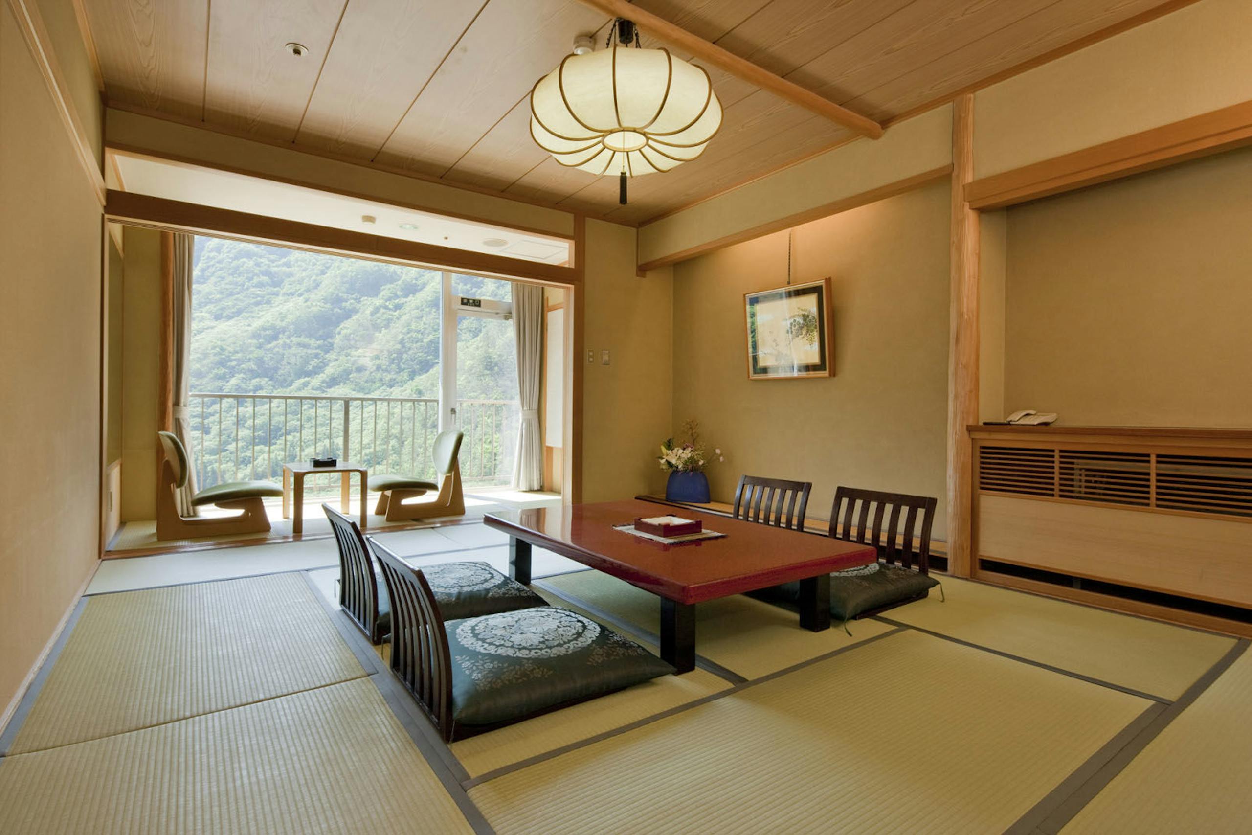 会津芦ノ牧温泉　丸峰本館