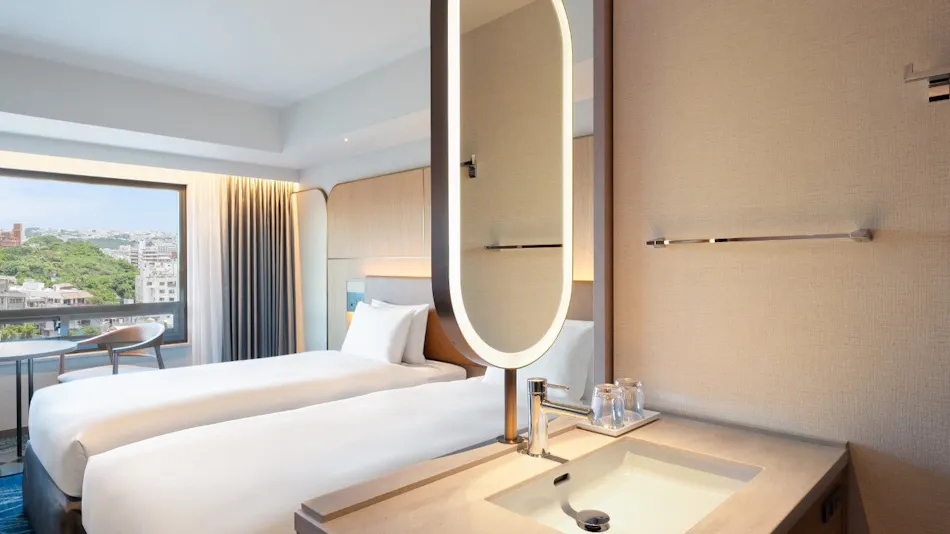 Okinawa Harborview Hotel
