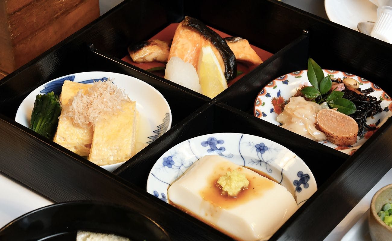 懐石宿　扇屋