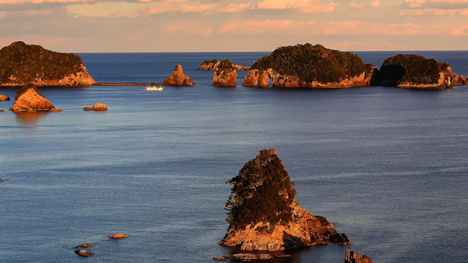 Aoki Shima no Yado Kumano Bettei Nakanoshima