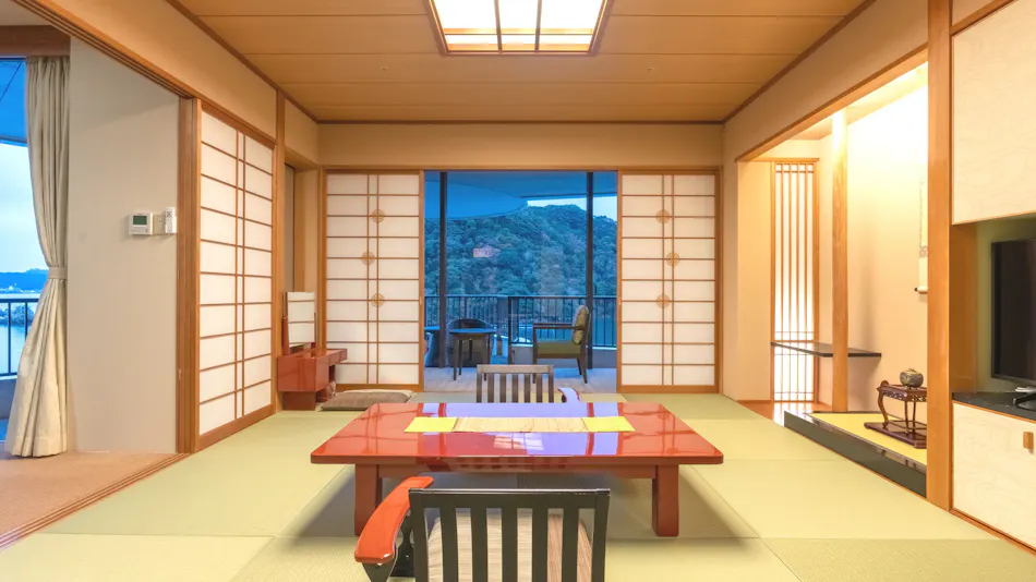 Aoki Shima no Yado Kumano Bettei Nakanoshima