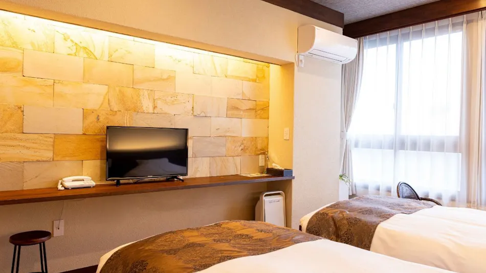Irago Hotel & Resort