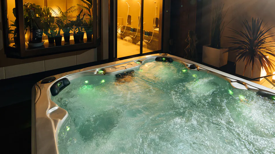 Irago Hotel & Resort