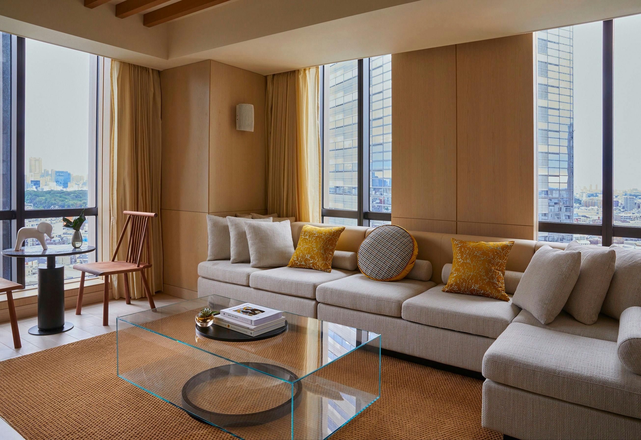 เดอะ ชินจูกุ สวีท