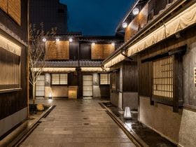 Nazuna 京都 椿通