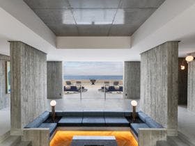 ＫＡＭＯＭＥ　ＳＬＯＷ　ＨＯＴＥＬ