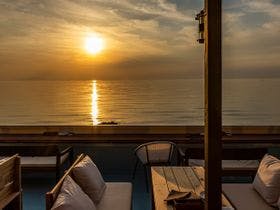 ＫＡＭＯＭＥ　ＳＬＯＷ　ＨＯＴＥＬ