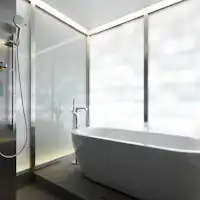 알로프트 스위트의 욕실