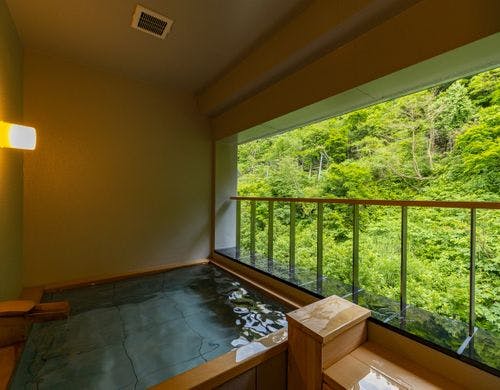 【虹】露天風呂付きアートルーム