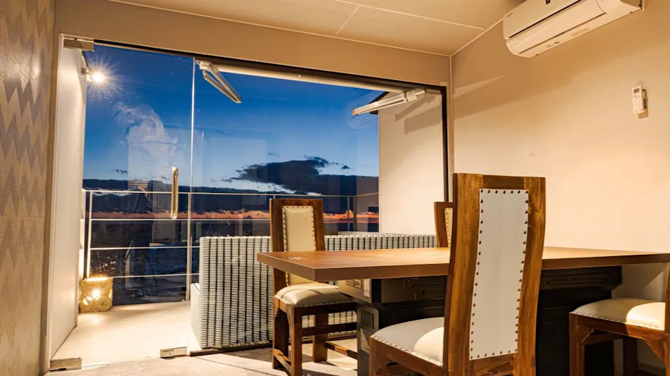 Ocean View and Guinness Certified Inn: All Rooms with Private Open-Air Bath - XYZ Speciale