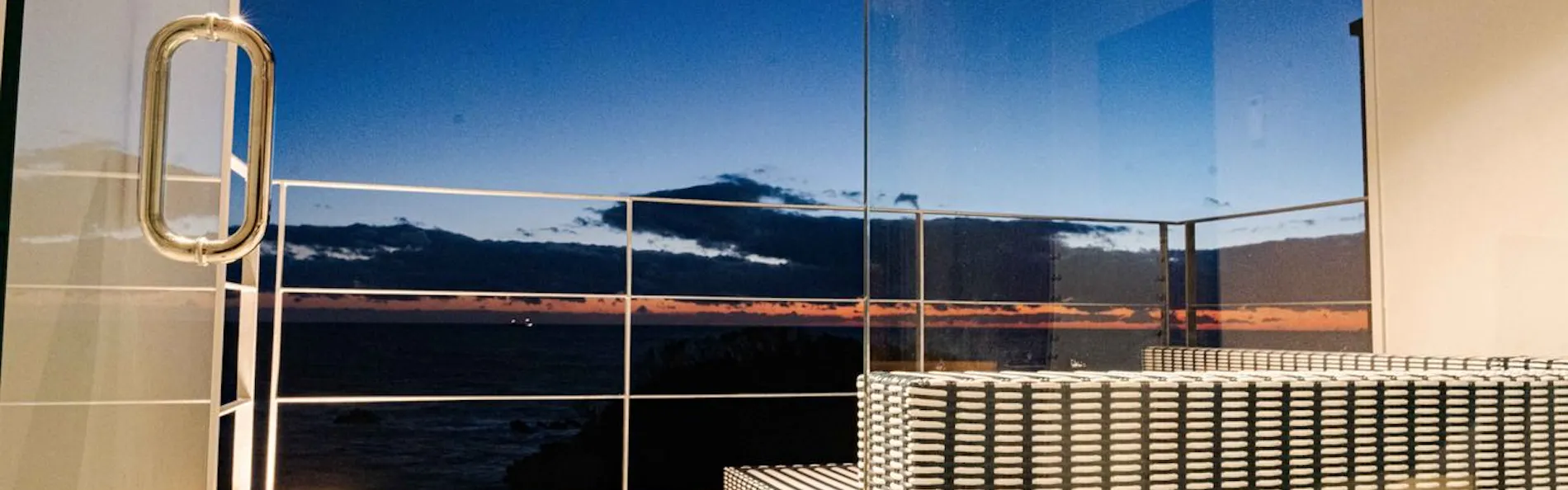 海絶景とギネス認定の宿 全室露天風呂付離れ XYZスペチアーレ