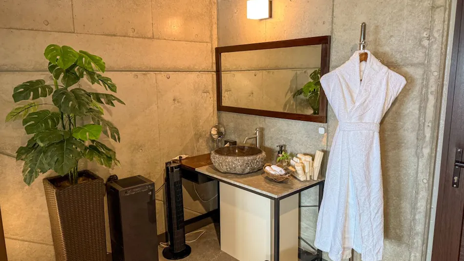 Ocean View and Guinness Certified Inn: All Rooms with Private Open-Air Bath - XYZ Speciale