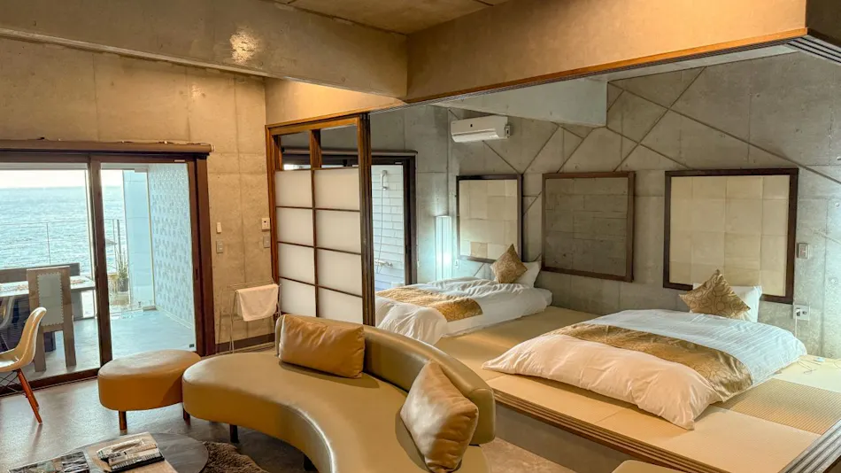 Ocean View and Guinness Certified Inn: All Rooms with Private Open-Air Bath - XYZ Speciale