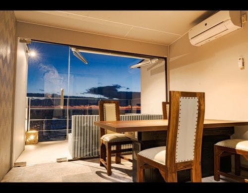 客室のテラスダイニング