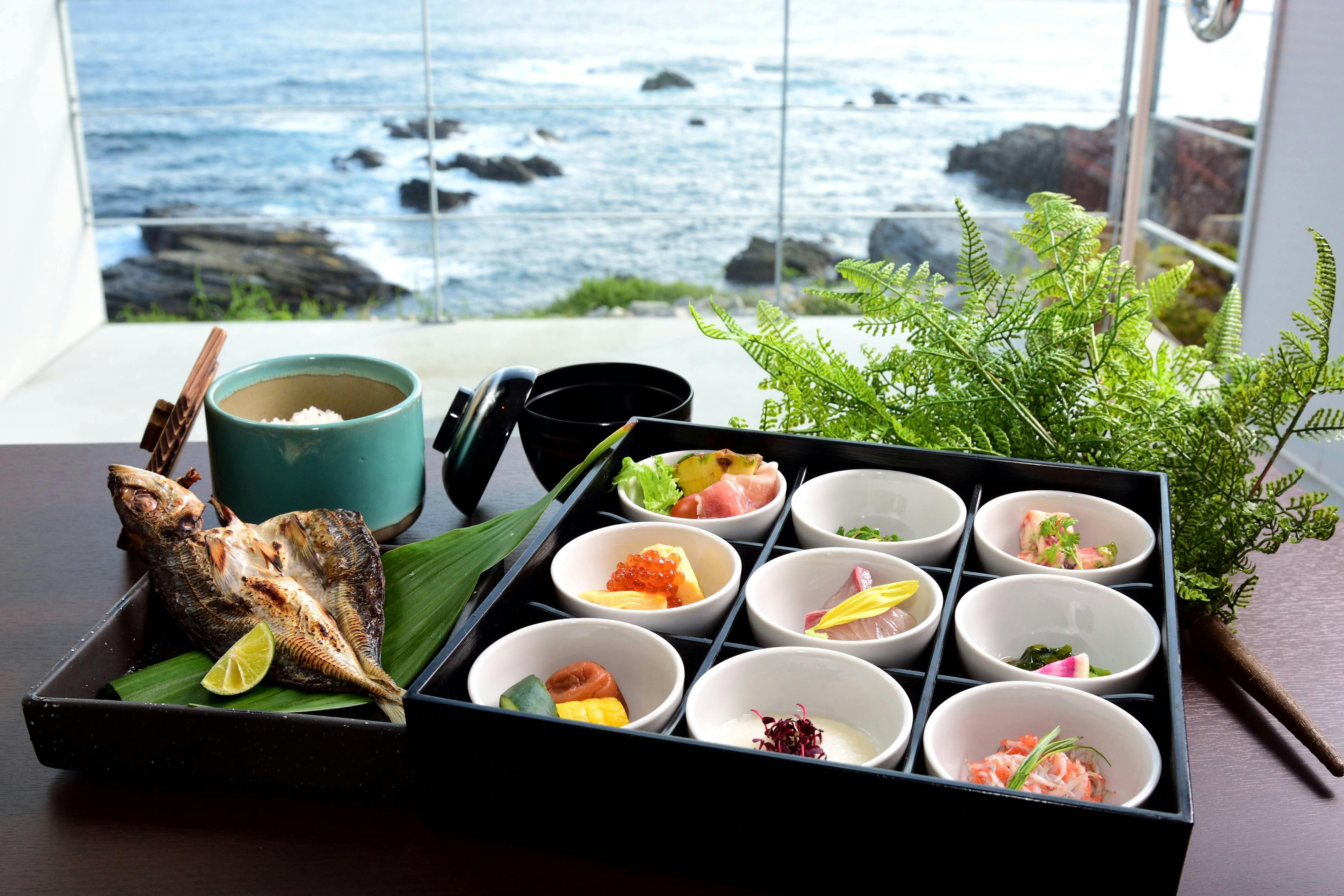 海絶景とギネス認定の宿 全室露天風呂付離れ XYZスペチアーレ