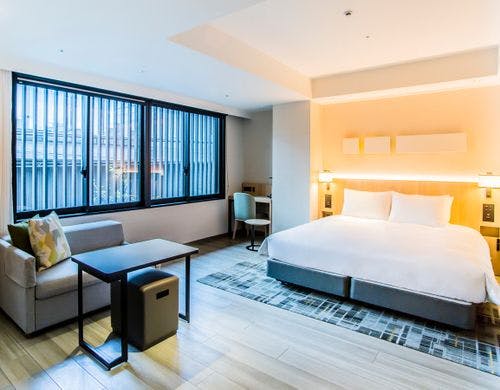 本棟　プレミアキング