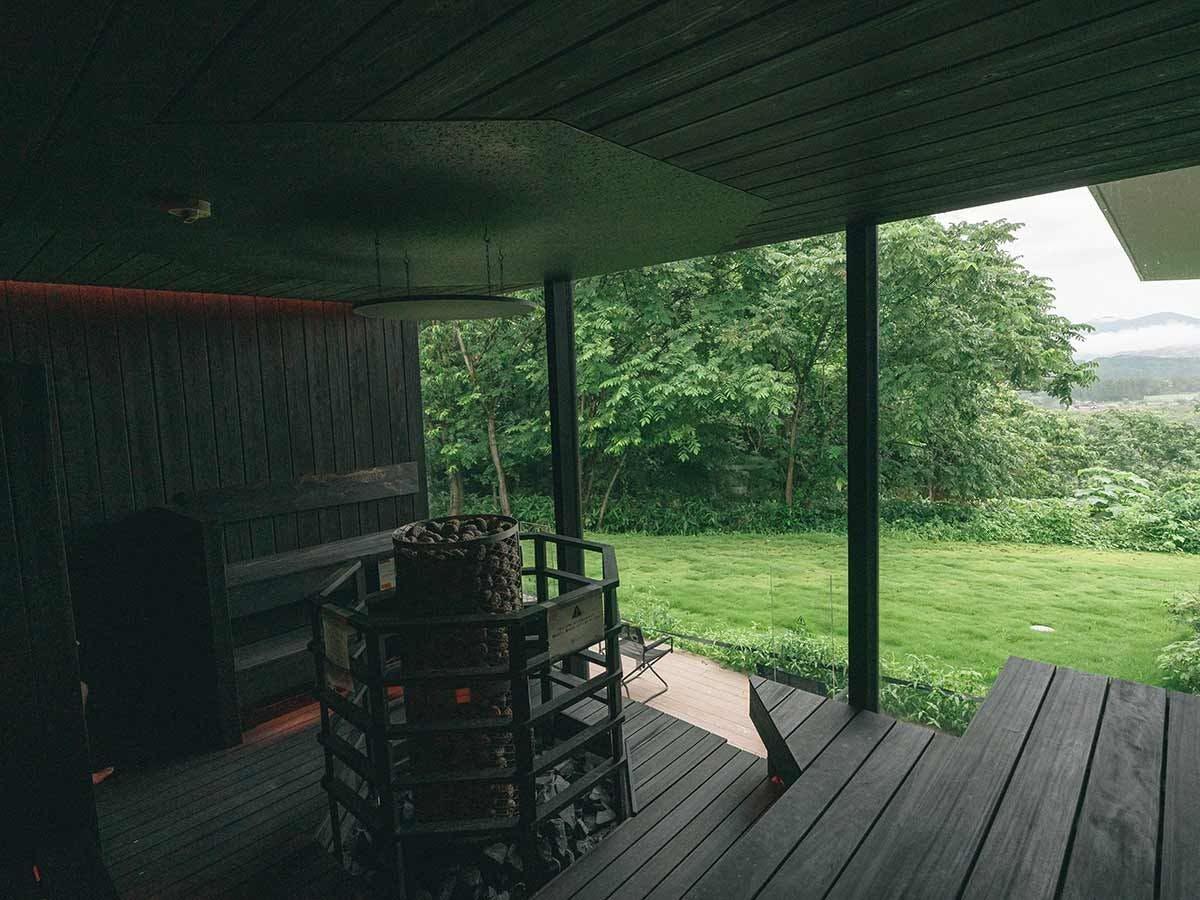 Snow Peak FIELD SUITE SPA HEADQUARTERS