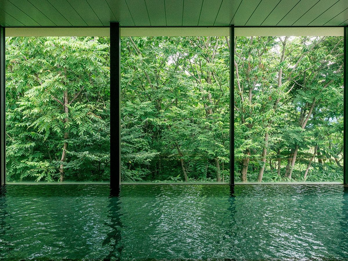 Snow Peak FIELD SUITE SPA HEADQUARTERS