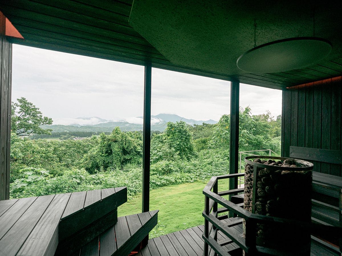 Snow Peak FIELD SUITE SPA HEADQUARTERS