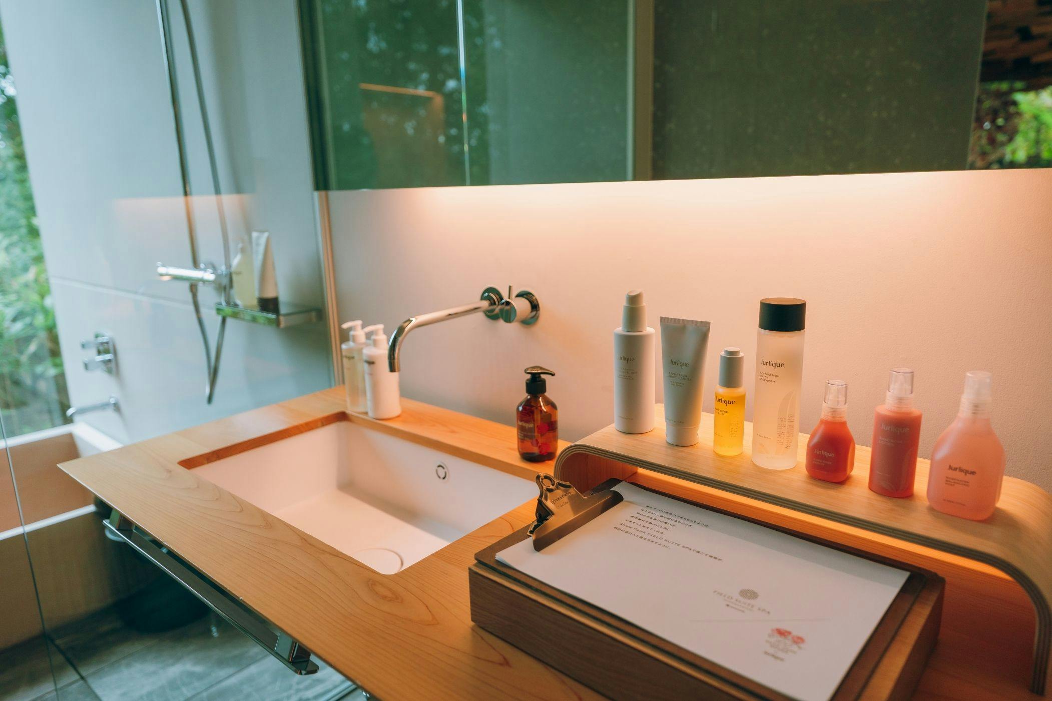 Snow Peak FIELD SUITE SPA HEADQUARTERS