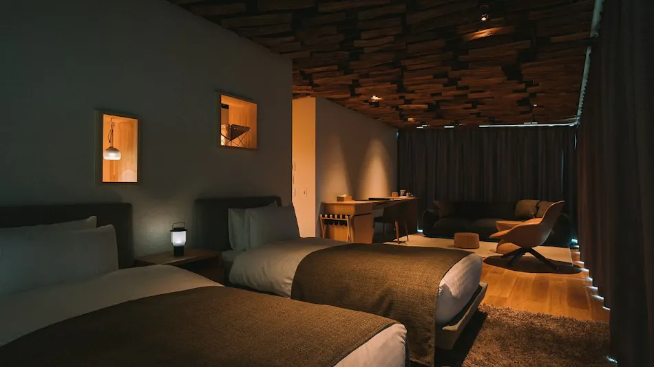 Snow Peak FIELD SUITE SPA HEADQUARTERS