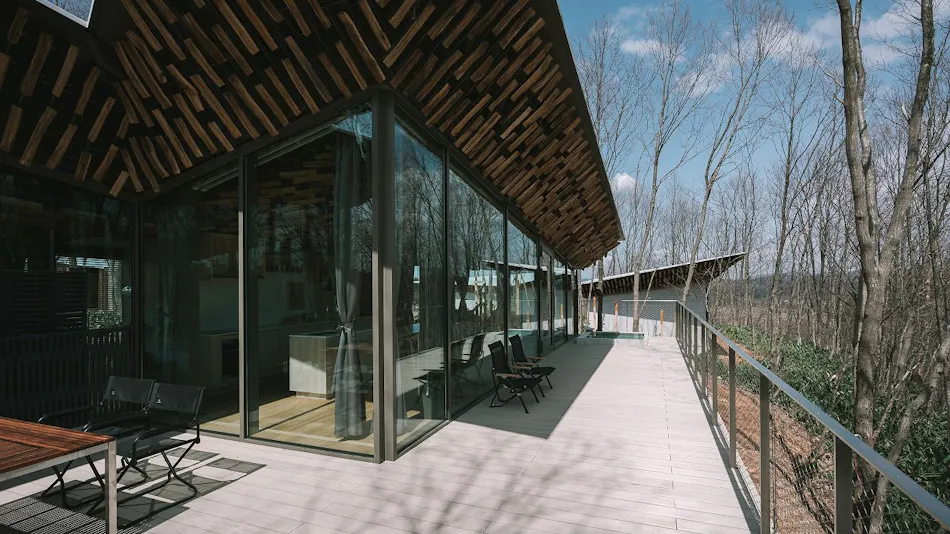 Snow Peak FIELD SUITE SPA HEADQUARTERS