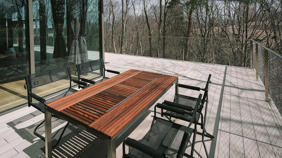 Snow Peak FIELD SUITE SPA HEADQUARTERS