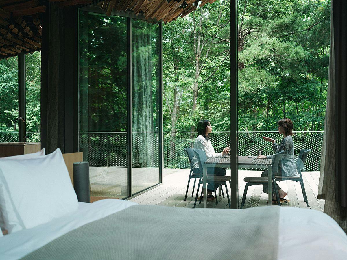 Snow Peak FIELD SUITE SPA HEADQUARTERS