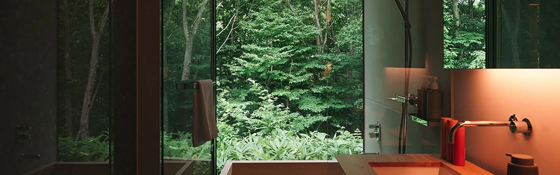 Snow Peak FIELD SUITE SPA HEADQUARTERS
