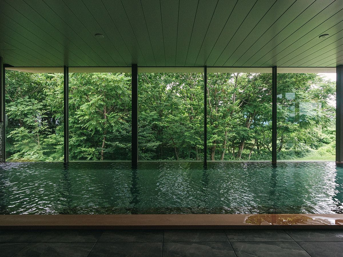 Snow Peak FIELD SUITE SPA HEADQUARTERS