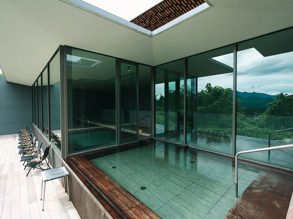 Snow Peak FIELD SUITE SPA HEADQUARTERS