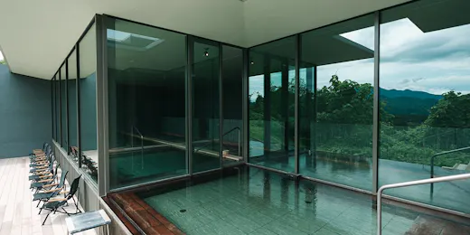 Snow Peak FIELD SUITE SPA HEADQUARTERS