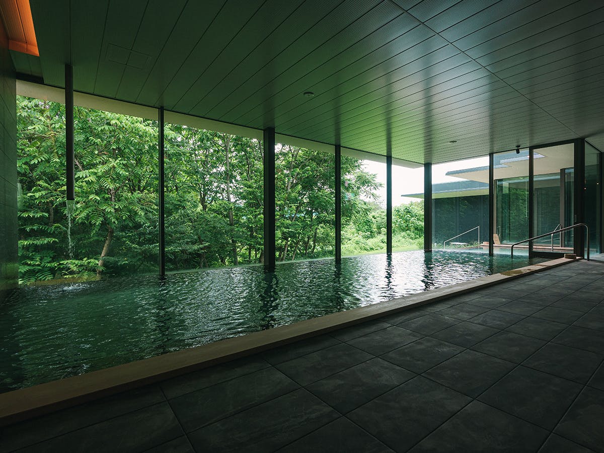 Snow Peak FIELD SUITE SPA HEADQUARTERS