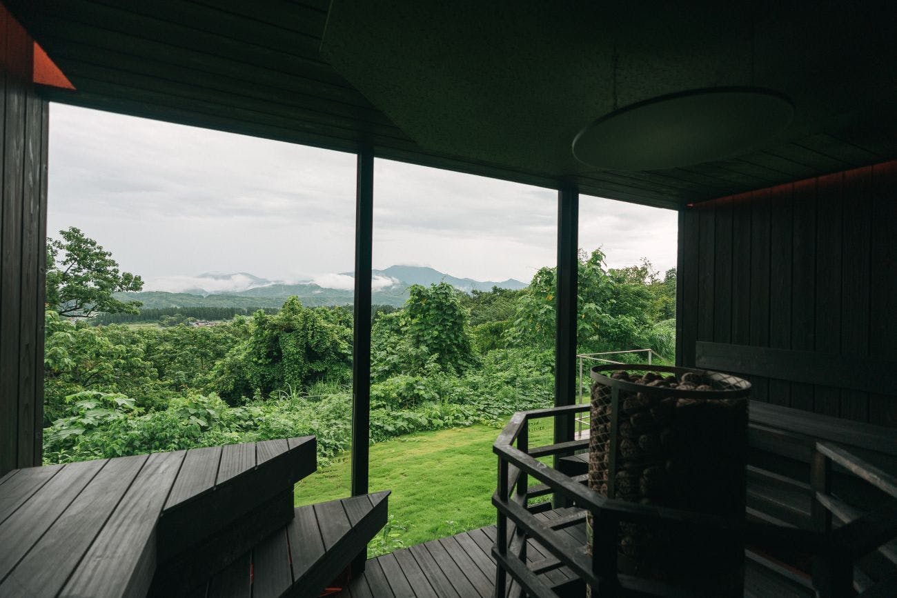 Snow Peak FIELD SUITE SPA HEADQUARTERS