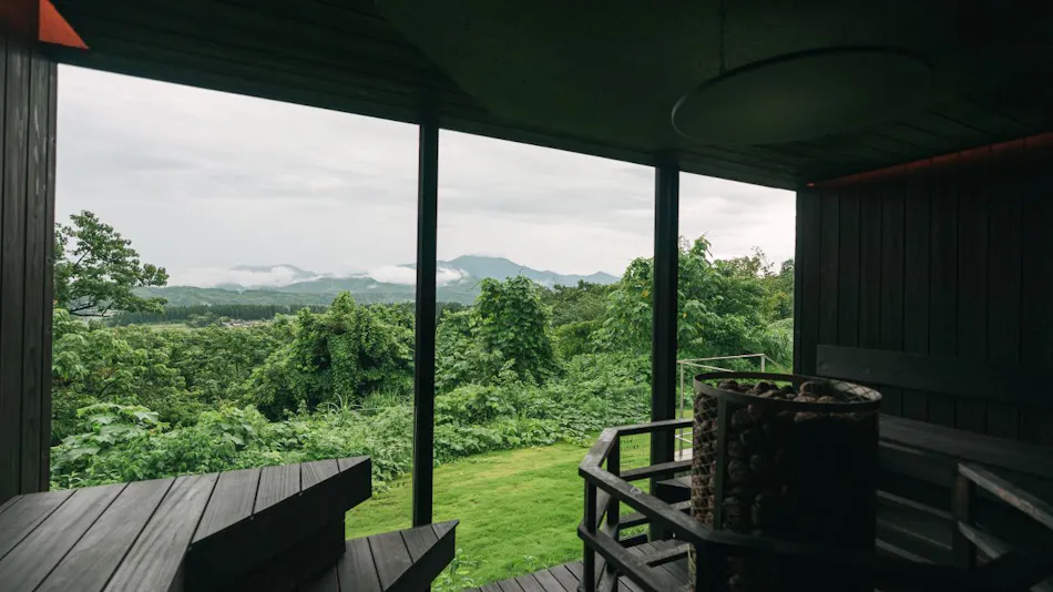 Snow Peak FIELD SUITE SPA HEADQUARTERS