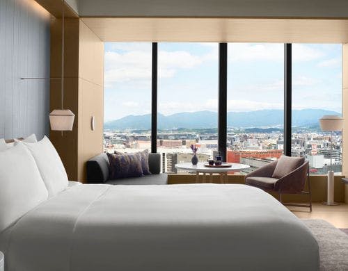 クラブデラックスキング 福岡スカイライン