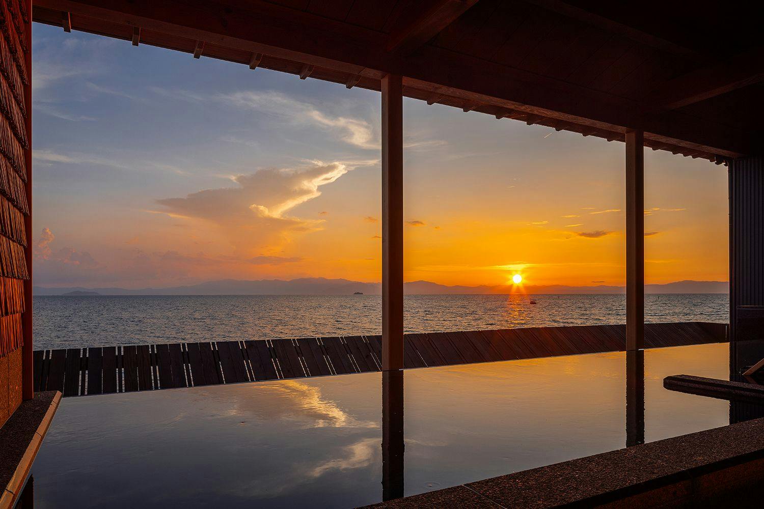 蒼の湖邸 BIWAFRONT HIKONE（ビワフロント彦根）