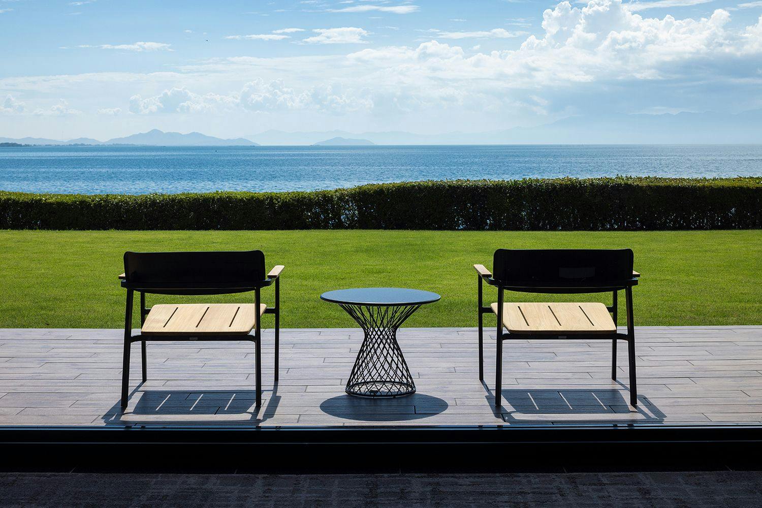 【Lobi】Saat menikmati pemandangan tasik yang indah