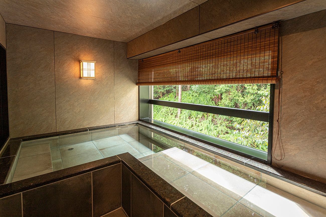 Royalsuite　客室半露天風呂