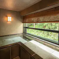 Royalsuite 客室半露天風呂