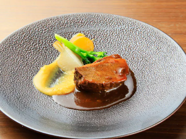 【一休の日】最大20%OFF/自然に囲まれた仙石原で贅沢な食と自由な過ごし方を堪能<プレミアム>