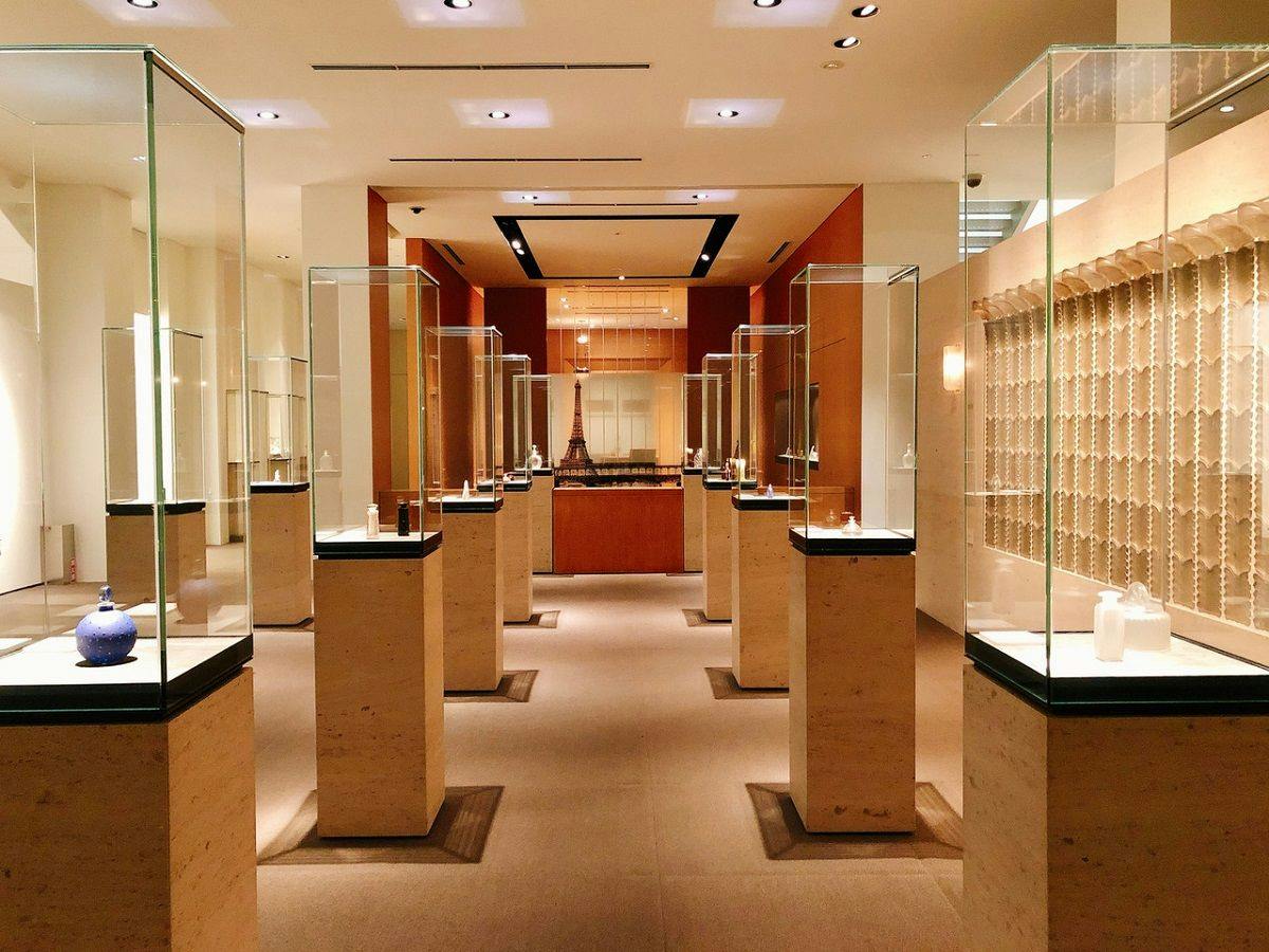 【芸術と美食を味わう】箱根ラリック美術館入館券＋選べるランチ券付きプラン＜スタンダードコース＞