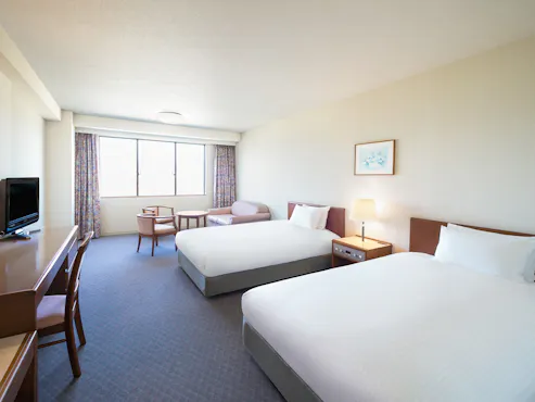 Classic Twin - Lake View