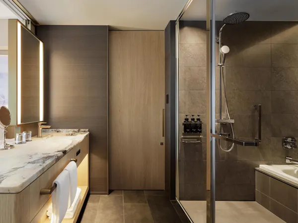 バスエリア(アリュールキング)