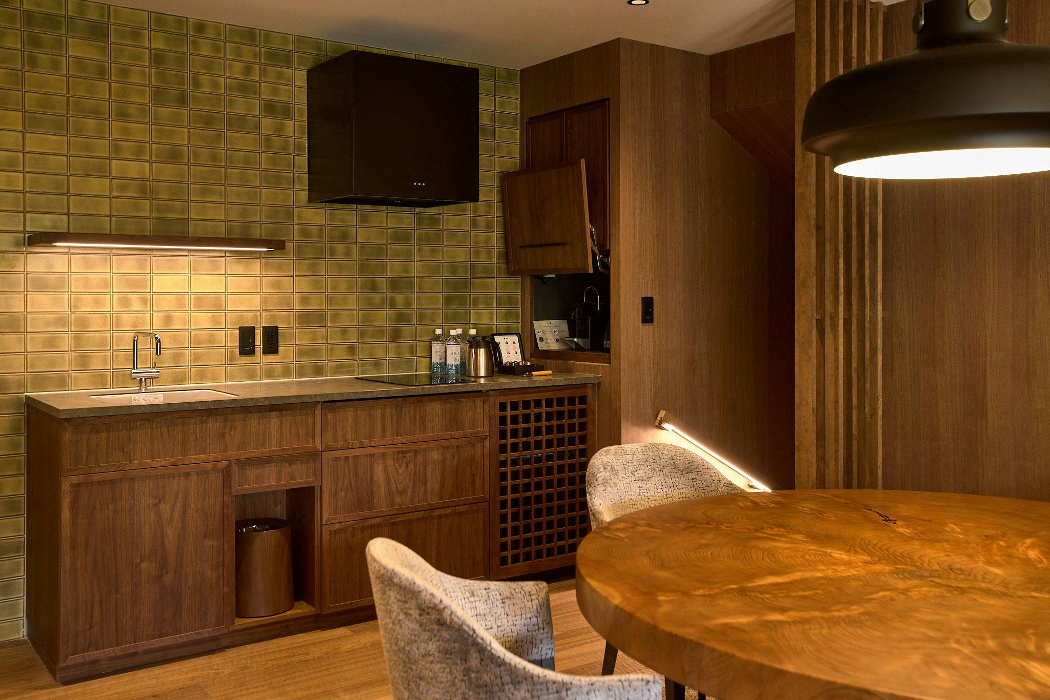 Bilik Khas Jepun-Barat dengan Onsen Terbuka "Suzumushi" dan "Yokobue"