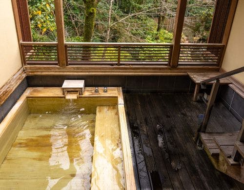 露天風呂付き和室 本間