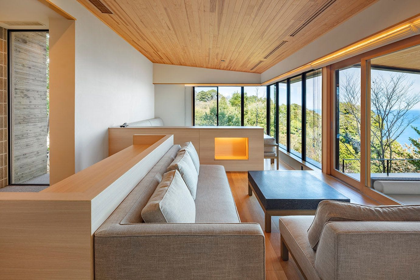 NIPPON RESORT Muishizen  -ATAMI-