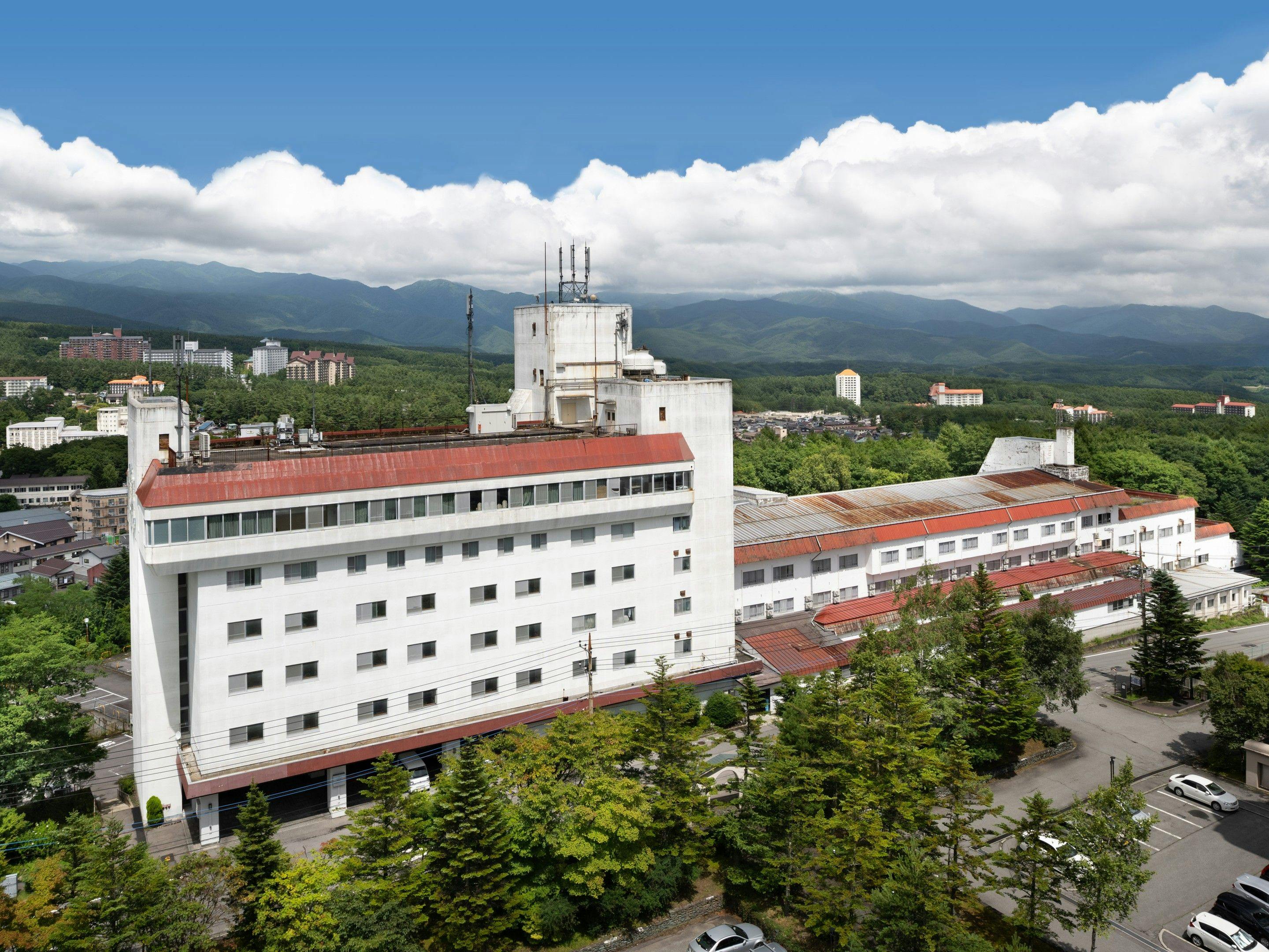 가메노이 호텔 구사쓰 리조트 외관